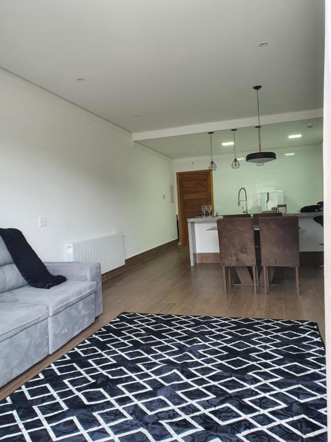 Apartamento Embaixador 16 Campos do Jordão