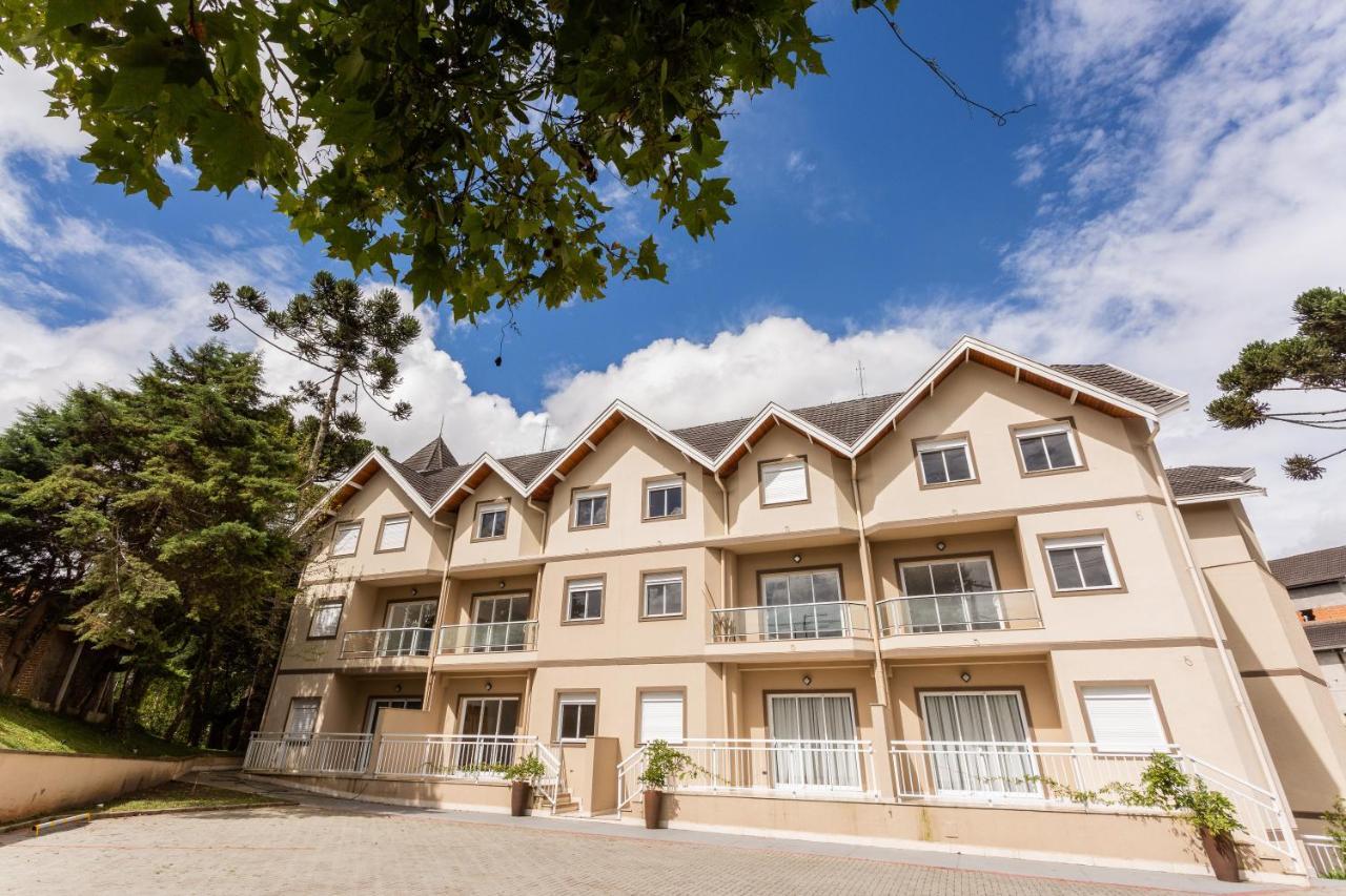 Apartamento Embaixador 16 *